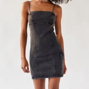 UO cargo pocket mini